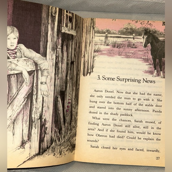 !!**KIDS BOOKS 4/$10**!! 1983 The Ghost Pony by Lynn Hall Weekly Reader PB - Picture 7 of 10